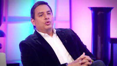 Resultado de imagen para Daniel Sarcos anuncia su salida de Telemundo; iniciará proyecto con la Lotería Nacional Dominicana